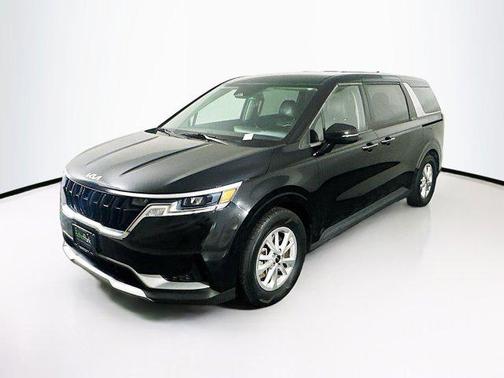 2022 Kia Carnival LXS