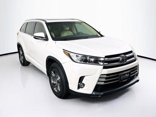 Blizzard Pearl 2017 Toyota Highlander Limited Platinum