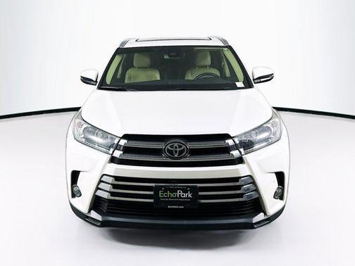 Blizzard Pearl 2017 Toyota Highlander Limited Platinum