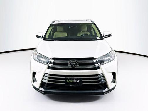 Blizzard Pearl 2017 Toyota Highlander Limited Platinum