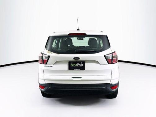 Oxford White 2017 Ford Escape S
