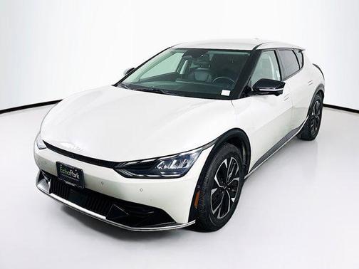 Glacier 2024 Kia EV6 Wind