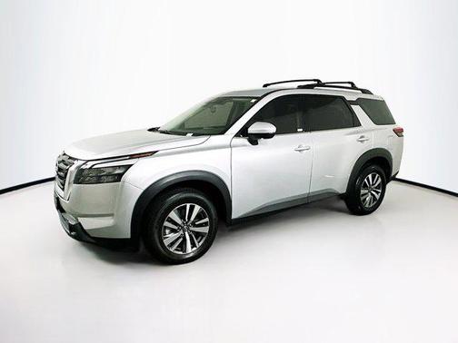 Brilliant Silver Metallic 2023 Nissan Pathfinder SV 4WD