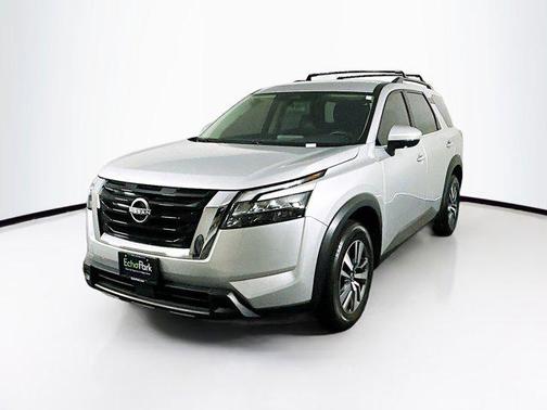 Brilliant Silver Metallic 2023 Nissan Pathfinder SV 4WD