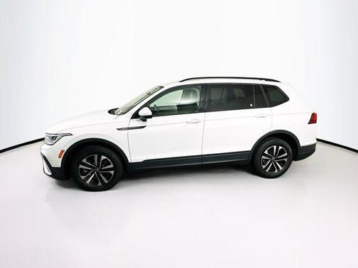 Pure White 2024 Volkswagen Tiguan 2.0T S
