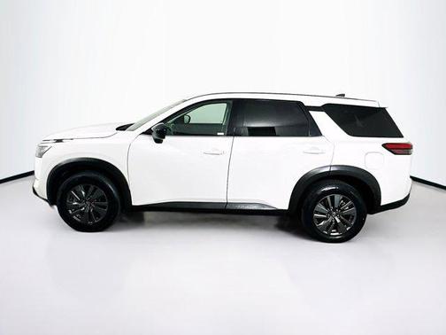 2025 Nissan Pathfinder S FWD