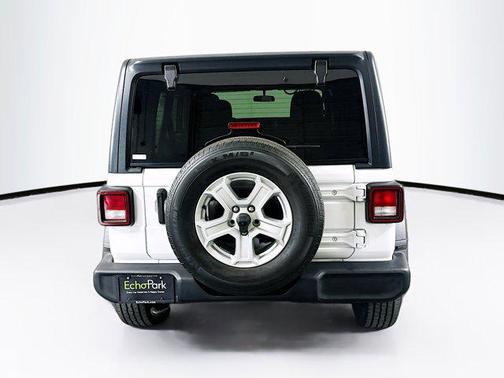 Bright White Clearcoat 2022 Jeep Wrangler Unlimited Sport