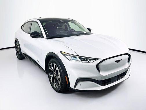 2022 Ford Mustang Mach-E Premium