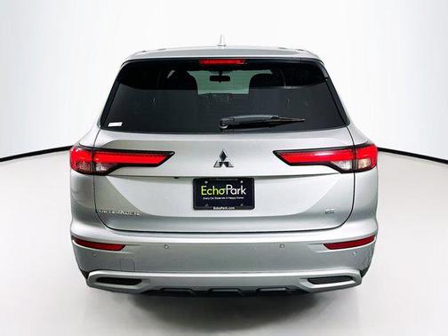 2024 Mitsubishi Outlander SE 2.5 2WD