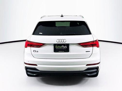 2023 Audi Q3 Premium 45 TFSI S line quattro Tiptronic