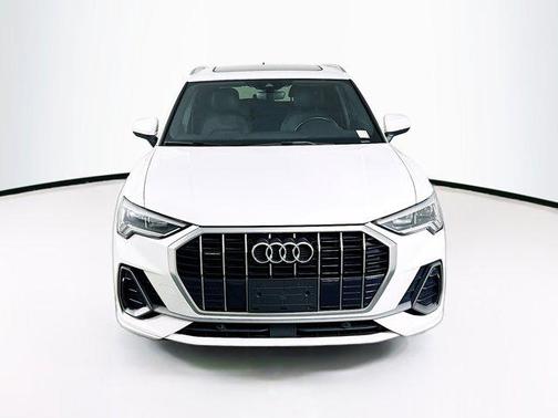 2023 Audi Q3 Premium 45 TFSI S line quattro Tiptronic