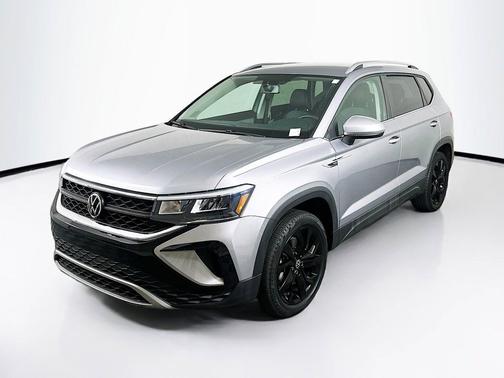 Pyrite Silver Metallic 2022 Volkswagen Taos 1.5T SE