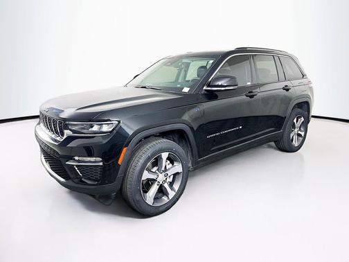 Diamond Black Crystal Pearlcoat 2022 Jeep Grand Cherokee 4xe Base