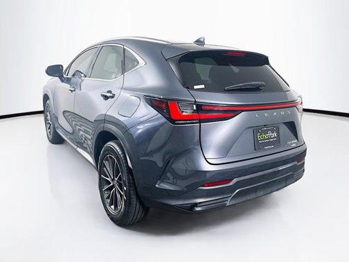 2022 Lexus NX 350h Premium