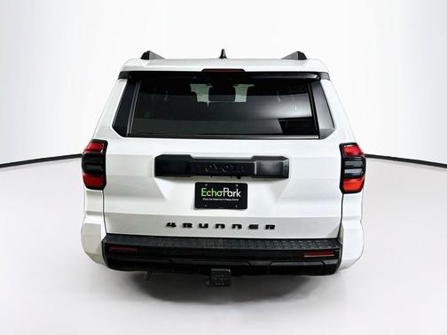 Ice Cap 2025 Toyota 4Runner SR5
