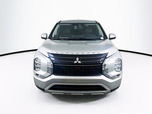 2023 Mitsubishi Outlander SE 2.5 2WD