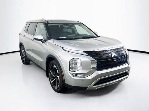 2023 Mitsubishi Outlander SE 2.5 2WD
