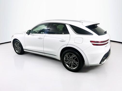 Uyuni White 2025 Genesis GV70 2.5T AWD