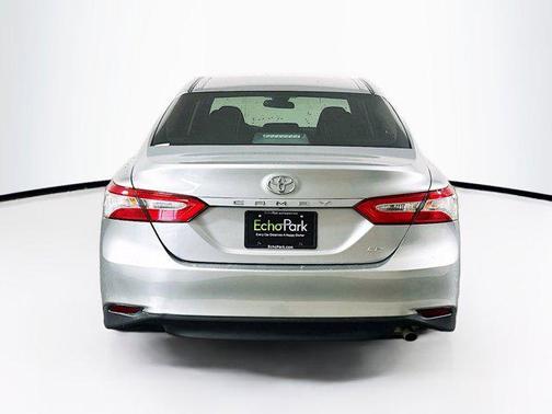 Celestial Silver Metallic 2018 Toyota Camry LE
