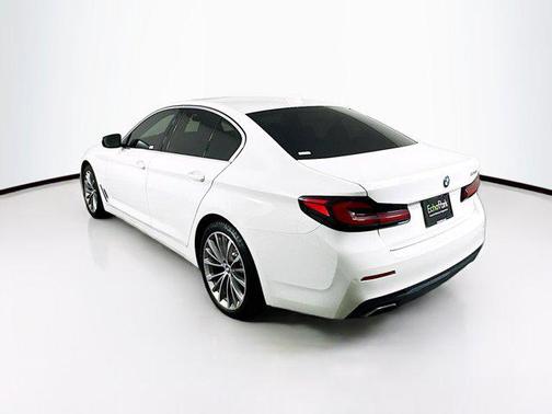 2022 BMW 530 i