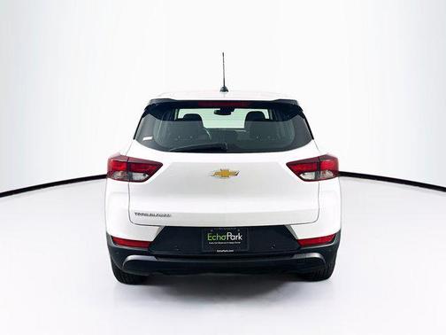 2025 Chevrolet Trailblazer LS