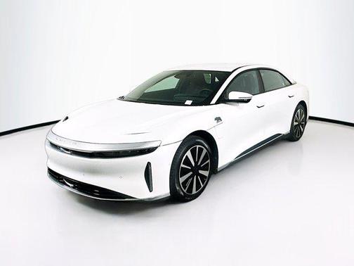 Stellar White Metallic 2024 Lucid Air Touring