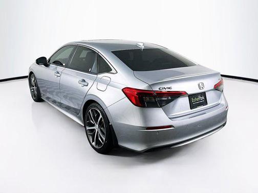 2022 Honda Civic Touring
