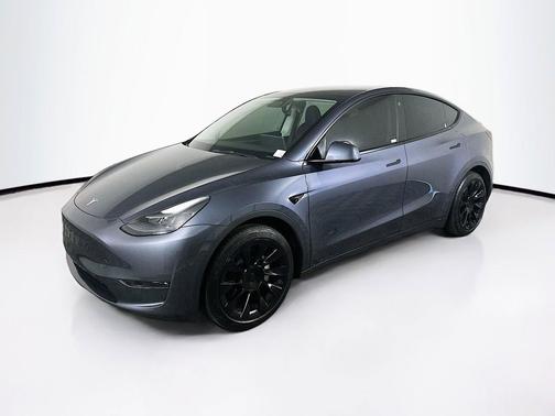 Red Multi-Coat 2023 Tesla Model Y Long Range Dual Motor All-Wheel Drive