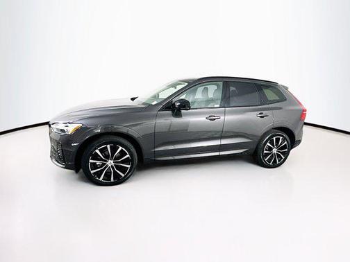 2025 Volvo XC60 B5 Plus