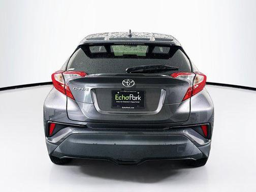 2021 Toyota C-HR LE