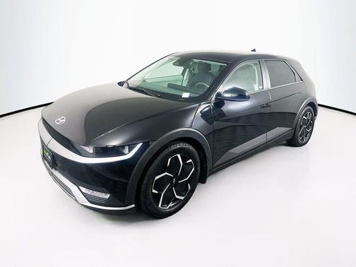 Abyss Black 2024 Hyundai IONIQ 5 SE