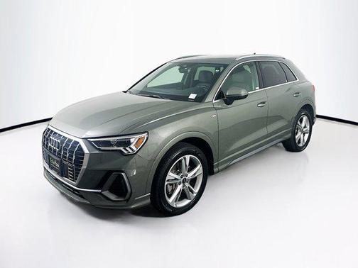 2022 Audi Q3 45 S line Premium Plus