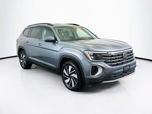 2025 Volkswagen Atlas 2.0T SE w/Technology 4MOTION