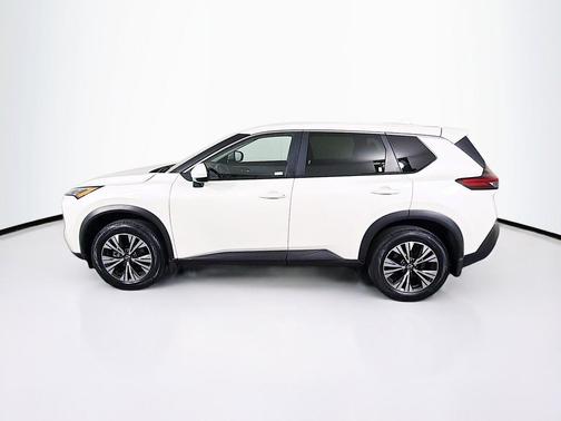 Pearl White Tricoat 2023 Nissan Rogue SV