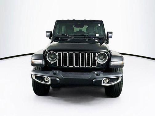 Black Clearcoat 2025 Jeep Wrangler 4xe Sahara