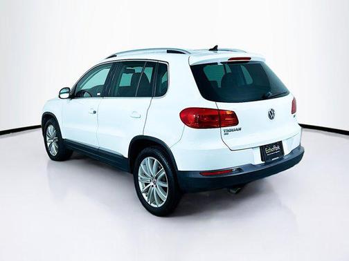 2016 Volkswagen Tiguan SE