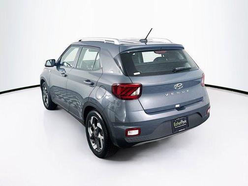 2024 Hyundai VENUE Limited