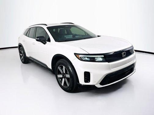 Snowfall Pearl 2025 Honda Prologue Touring