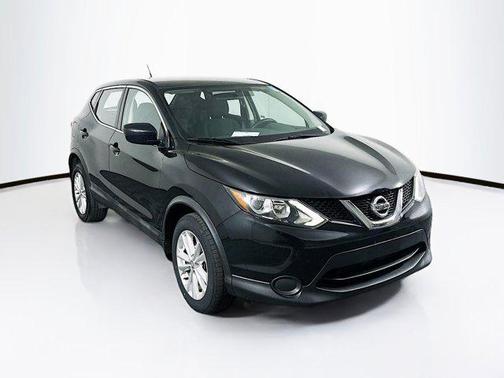 2017 Nissan Rogue Sport S