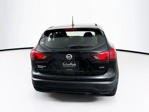 2017 Nissan Rogue Sport S