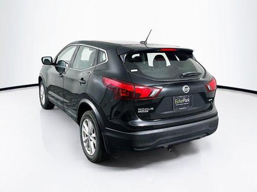 2017 Nissan Rogue Sport S