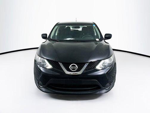 2017 Nissan Rogue Sport S