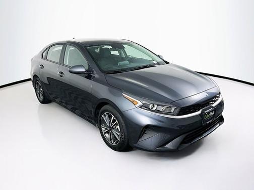 Gravity Gray 2024 Kia Forte LXS