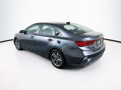 Gravity Gray 2024 Kia Forte LXS