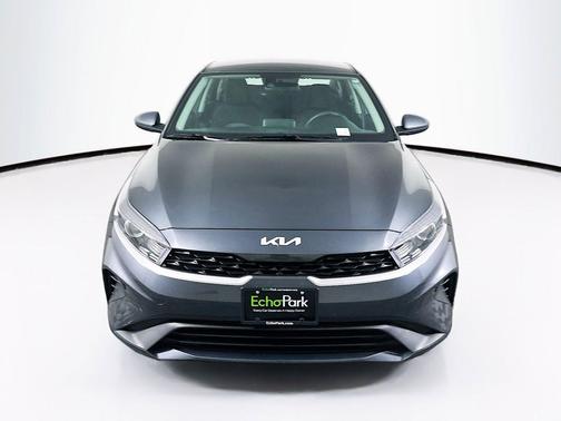 Gravity Gray 2024 Kia Forte LXS