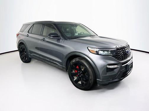 Carbonized Gray Metallic 2022 Ford Explorer ST