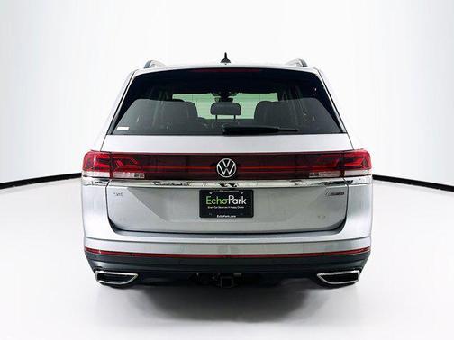 2025 Volkswagen Atlas 2.0T SE w/Technology 4MOTION