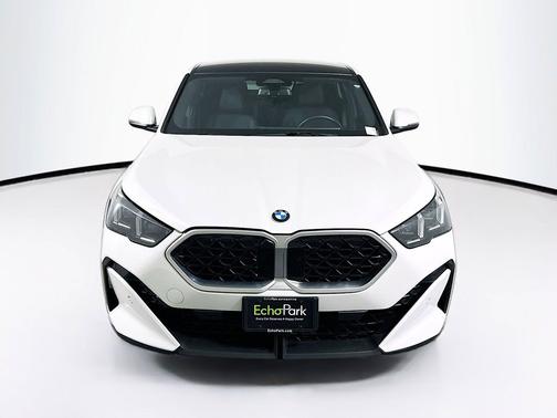 White 2025 BMW X2 xDrive28i