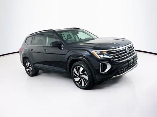 2024 Volkswagen Atlas 2.0T SE w/Technology 4MOTION
