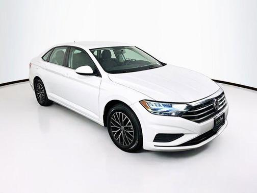 Pure White 2021 Volkswagen Jetta 1.4T S